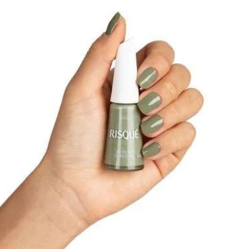 esmalte-cremoso-risque-guerreira-do-arco-iris-8ml_2